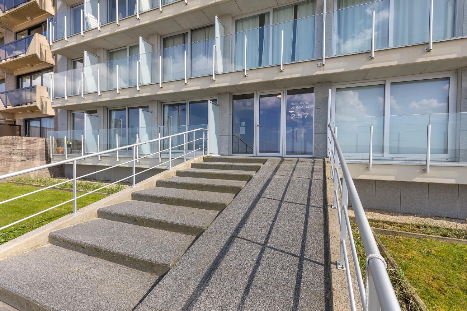 Studio Met Frontaal Zeezicht Middelkerke Exteriér fotografie