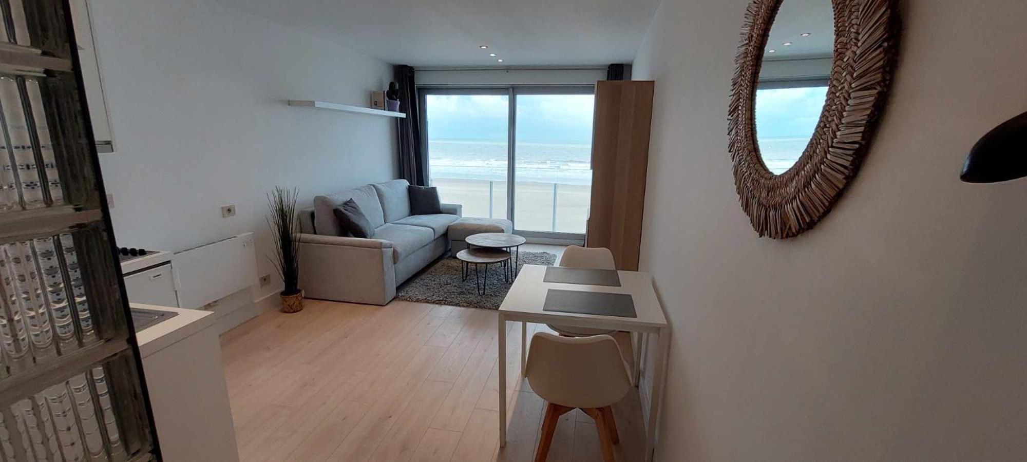 Studio Met Frontaal Zeezicht Middelkerke Exteriér fotografie