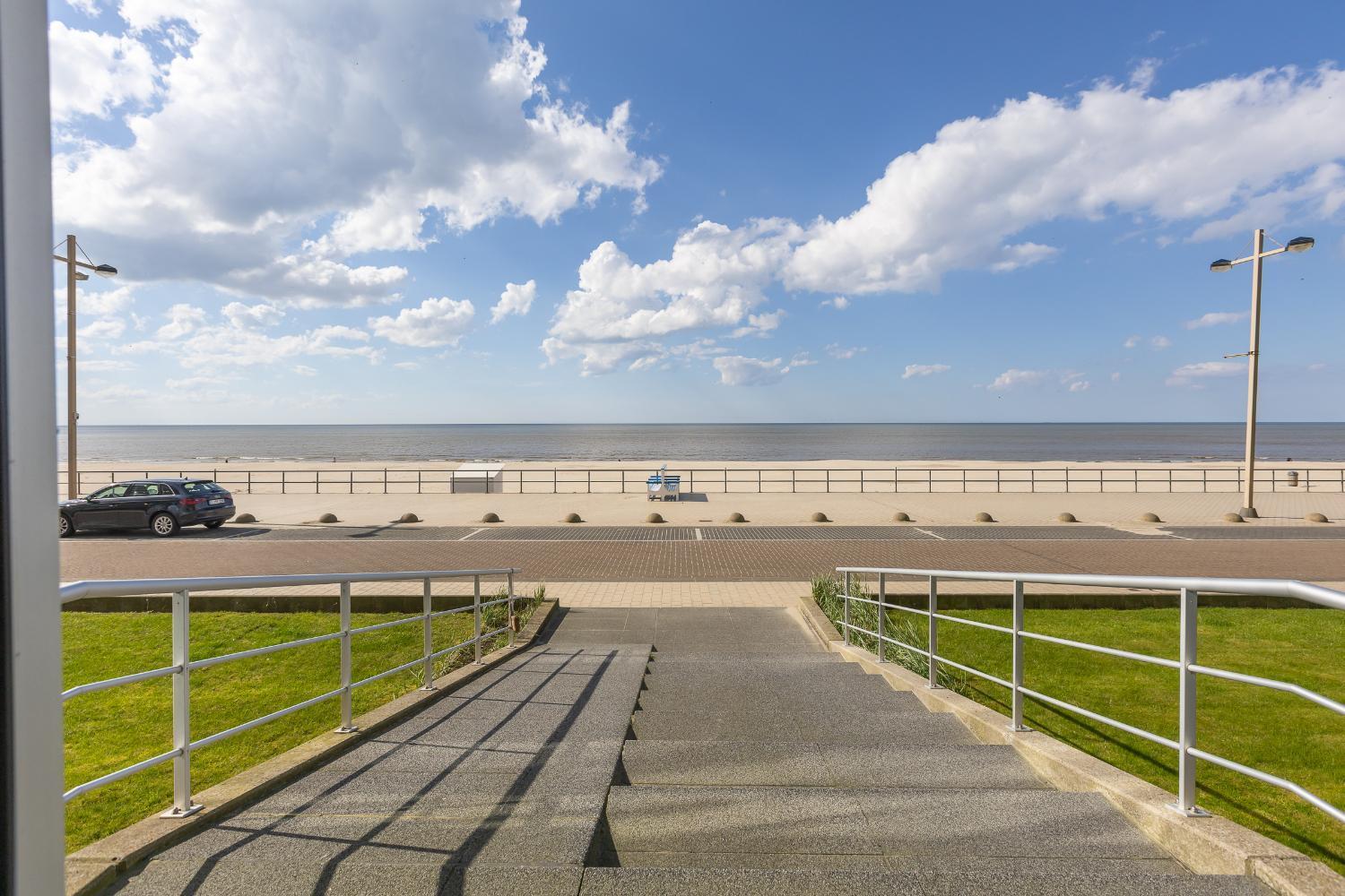 Studio Met Frontaal Zeezicht Middelkerke Exteriér fotografie